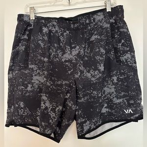 RVCA Yogger Stretch Elastic Waist Athletic Shorts 17"